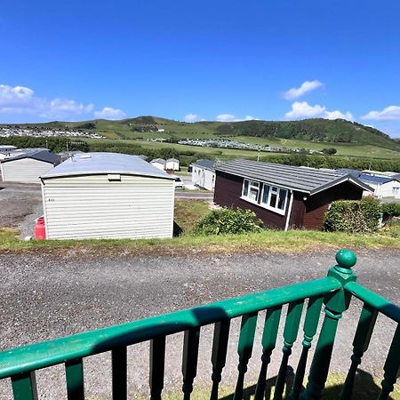 Van Number 123 Beautiful Caravan Sleeps 4 Aberystwyth Eksteriør billede