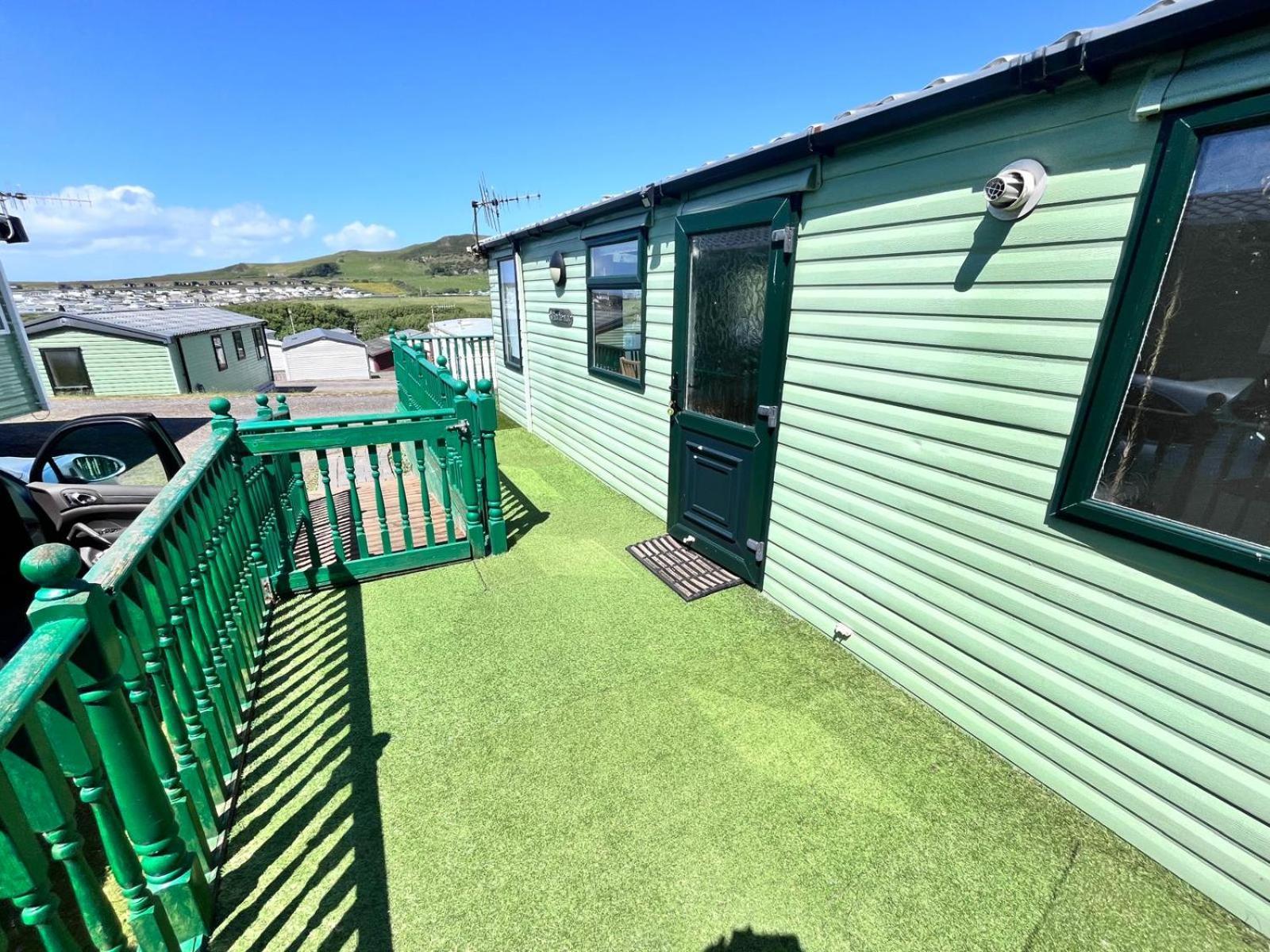Van Number 123 Beautiful Caravan Sleeps 4 Aberystwyth Eksteriør billede